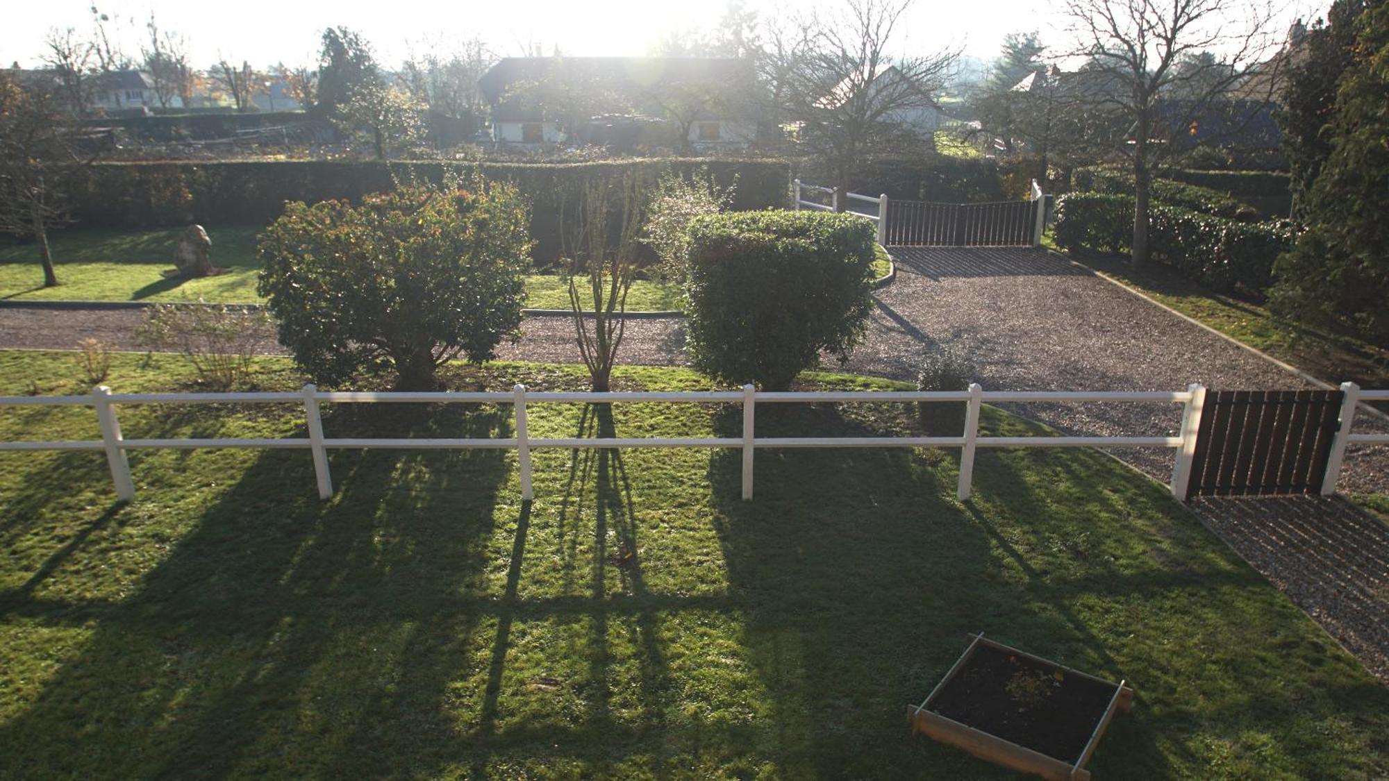 Le Pressoir Apartment Beaumesnil  ภายนอก รูปภาพ